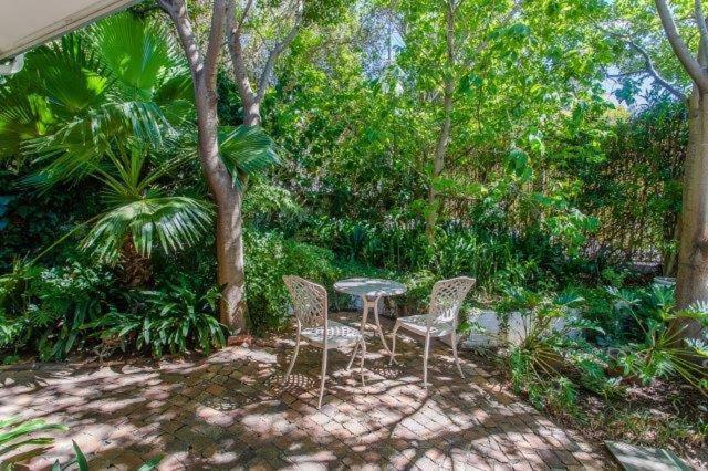 Alba House Guest House Paarl Bagian luar foto